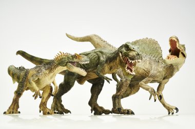 Aksiyon figür dinozor
