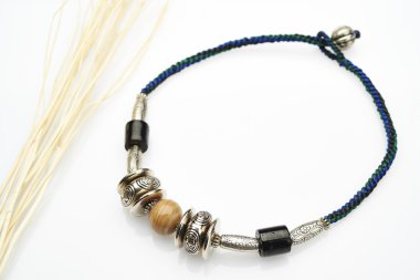 Takı - bileklik ve Kolyeler