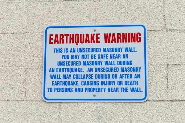 Earthquake Warning Wall Sign in Anchorage, Alaska USA — Stock Photo, Image