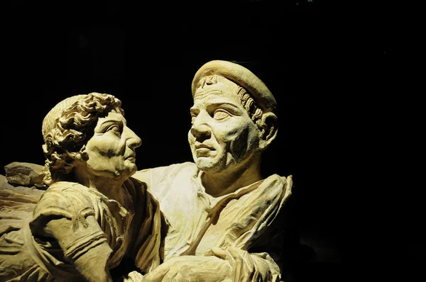 Staré etruské mramorová socha — Stock fotografie