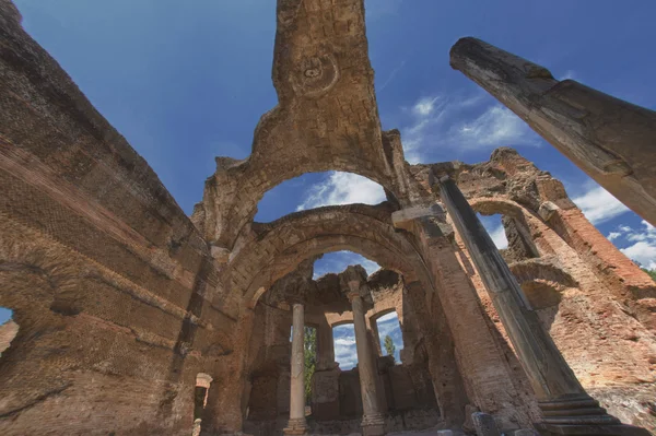 Villa adriana ancient roman ruins of emperor palace — Stock Photo, Image