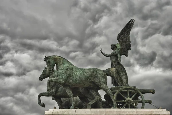 Roma Milite ignoto Statua carro bronzeo — Foto Stock