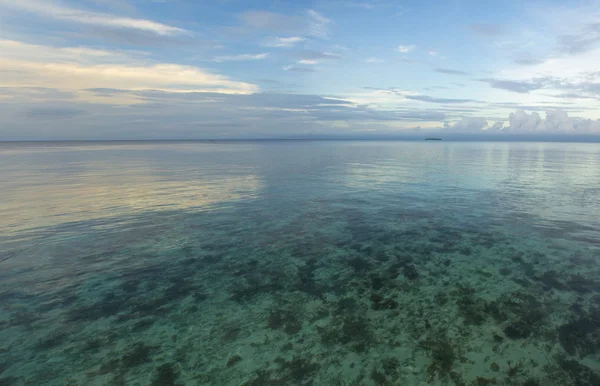 Turchese tropicale Paradiso Oceano Mare Cristallo Acqua Clear — Foto Stock