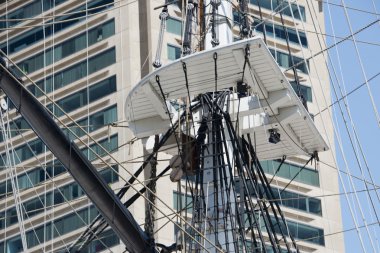 baltimore limanında fregate