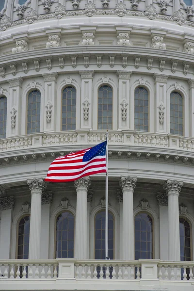Washington DC Capital détail avec drapeau américain — Photo