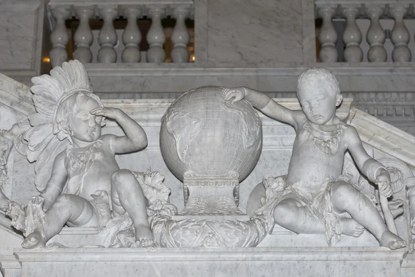 Biblioteca Nacional do Congresso de Washington escultura — Fotografia de Stock