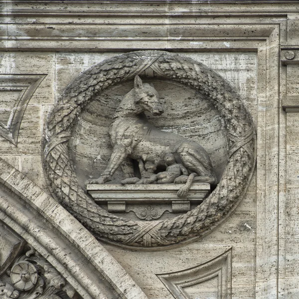 Marble roman statue — Stock Photo, Image