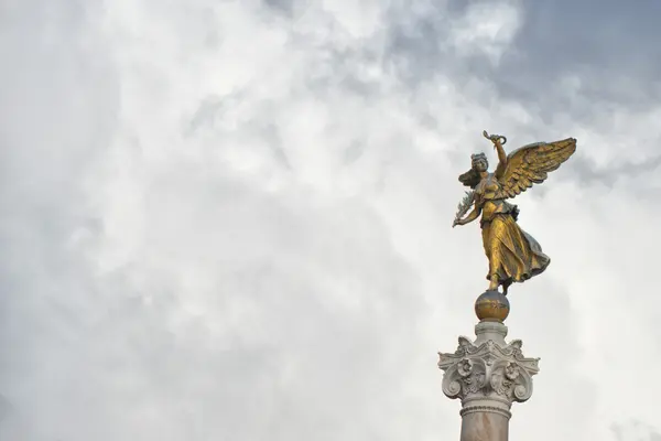 Roma soldado desconhecido estátua romana — Fotografia de Stock