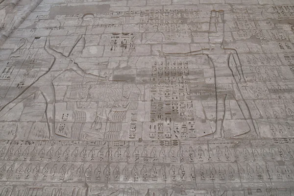 Luxor Mısır hiyeroglifleri — Stok fotoğraf