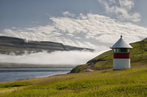 Långt oer fyr landskap — Stockfoto