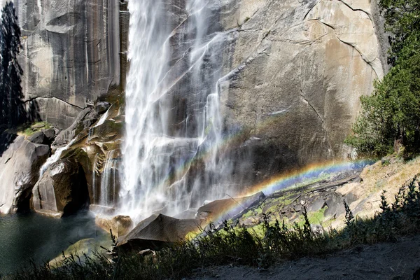 Yosemitský park spadá zobrazení — Stock fotografie