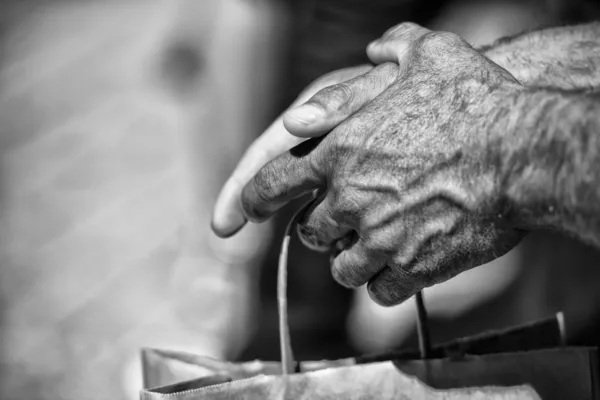 Hands of old man — Stock Photo, Image