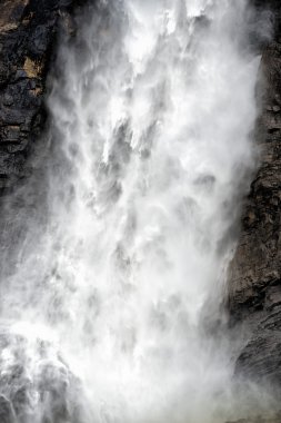 takkakaw Şelalesi