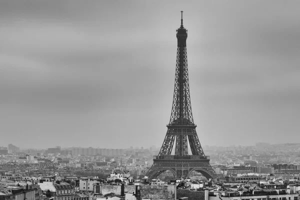 Tour Eiffel at night in black and white — Stock Photo, Image