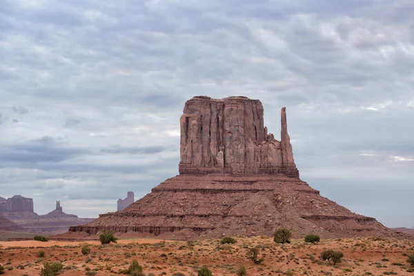 Monument Valley view on cloudy sky background — Stock Photo, Image