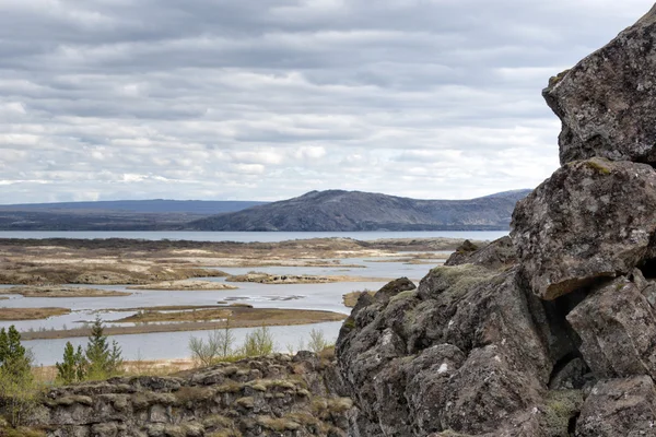 Pingvellir Islandii ziemi złamanie krajobraz — Zdjęcie stockowe