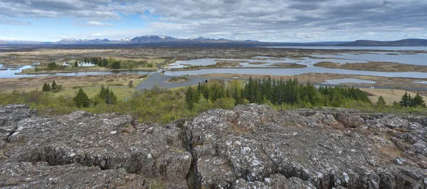 Pingvellir Iceland earth fracture landscape — Stock Photo, Image