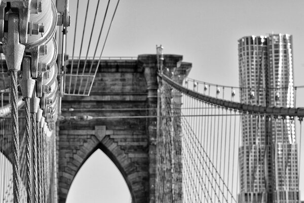 Manhattan bridge cables in black and white