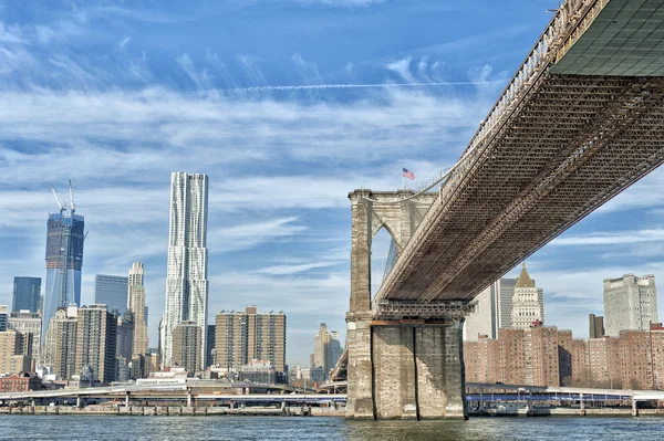 Nueva York Vista de Manhattan con puente Brooklyn — Foto de Stock