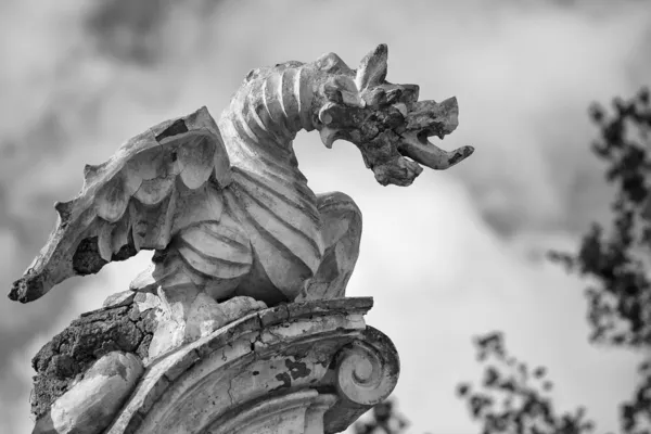 Stone dragon statue Royalty Free Stock Photos