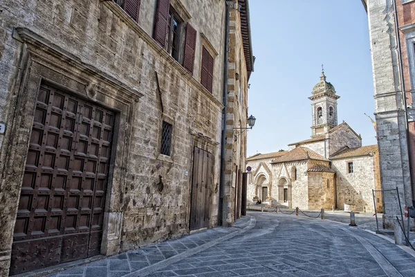 Kostel San quirico — Stock fotografie