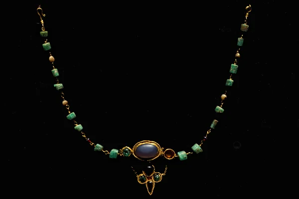 Antigas jóias romanas etruscas de ouro — Fotografia de Stock