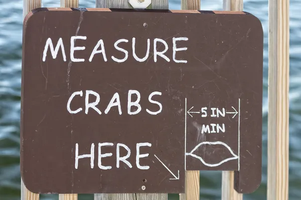 Mesurer crabes ici signe — Photo