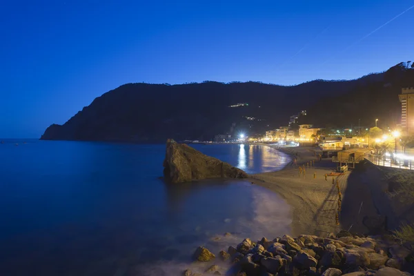 Cinque terre vista noturna — Fotografia de Stock