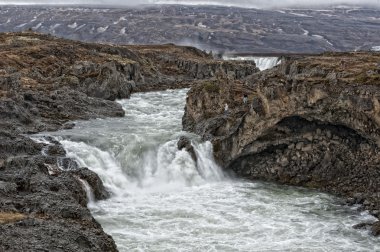İzlanda 'da Godafoss şelalesi