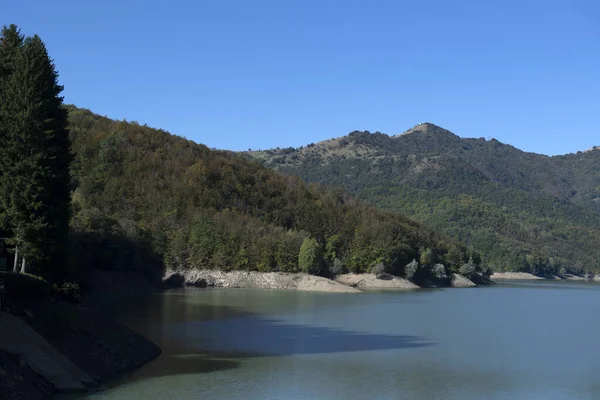 Brugneto Konstgjord Sjö Dammen Liguri Italien Panorama Utsikt — Stockfoto