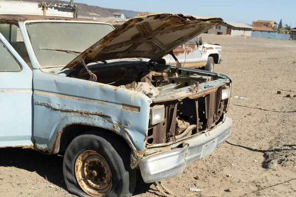 San Juanico Daki Hurdalıkta Terk Edilmiş Eski Bir Araba Baja — Stok fotoğraf