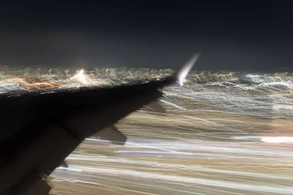Luzes Aeroporto Durante Desembarque Noite — Fotografia de Stock