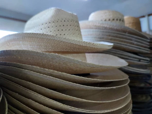 墨西哥索姆布雷罗奶牛男孩帽店的细节 — 图库照片