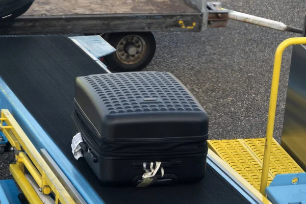 Chargement Des Bagages Dans Les Détails Avion — Photo