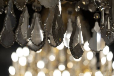 Özgürlük tarzı lüks avize lamba aydınlatma detayı