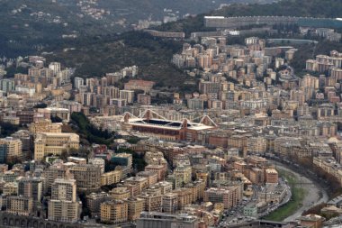 Cenova kasabası Marassi futbol stadyumu havadan görünüm Panoraması