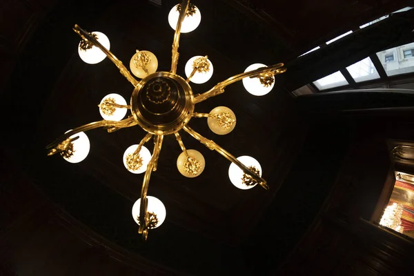 Liberty Style Luxury Chandelier Lamp Light Detail — Stock Photo, Image