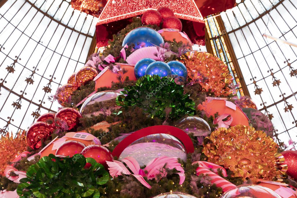 Paris Christmas tree luxury decoration detail 