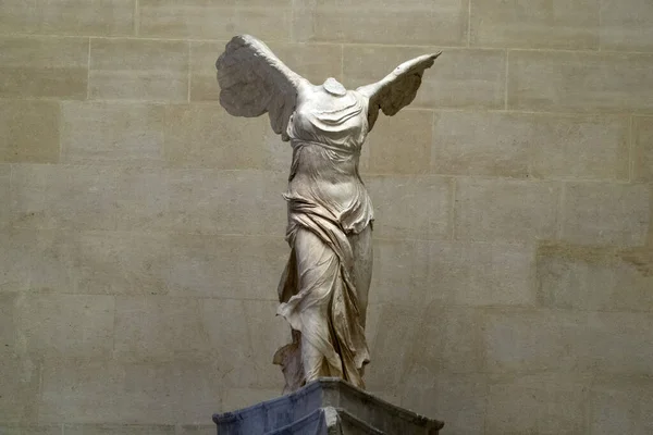 Σαμοθράκη Νίκη Φτερωτό Εικονογραφικό Άγαλμα Του Έλληνα Θεού — Φωτογραφία Αρχείου