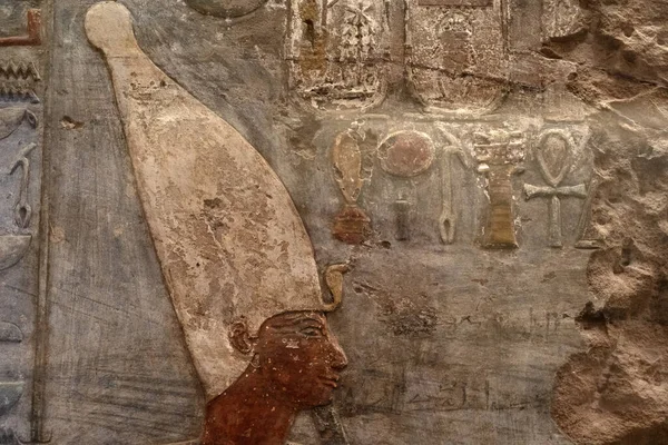 Egyptský Malovaný Basreliéf Detail Zblízka — Stock fotografie