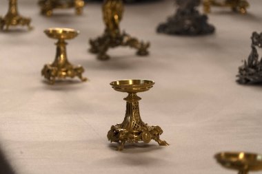 Napolyon İmparatorluğu Fransa masa avizesi detayları