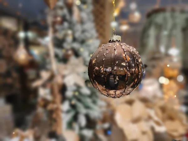 Noel Baloncukları Yumuşak Arkaplan Dokusunu Bulanıklaştırır — Stok fotoğraf