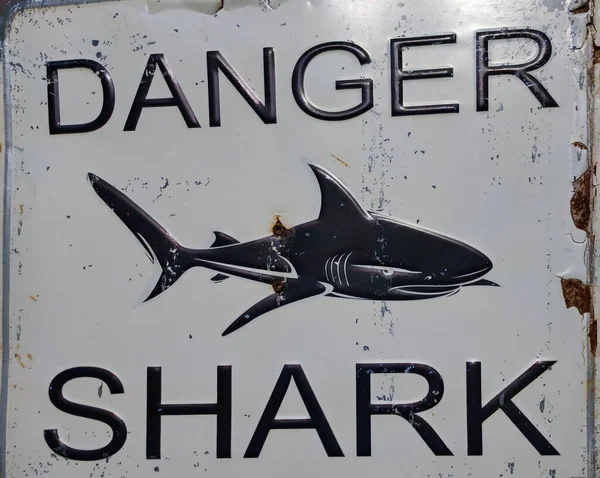 Danger Shake White Metal Beach Sign — Stock Photo, Image