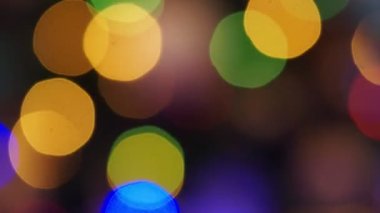 Noel ağacı ışıkları arkaplan dokusunu bulanıklaştırır