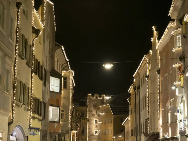 Brunico Village Trentino Lights Night December — Fotografia de Stock