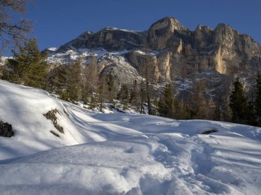 dolomites snow panorama val badia armentara hill