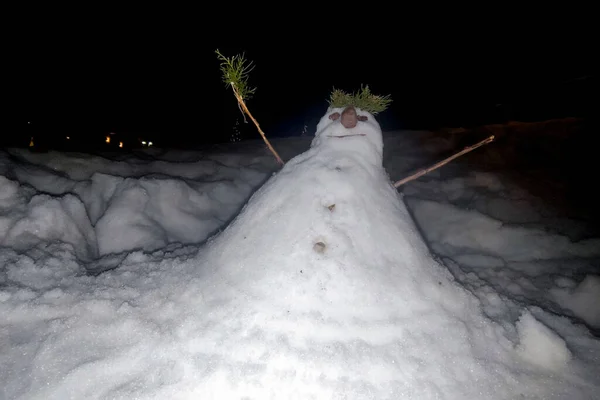 Hombre Nieve Hombre Nieve Mano Hecha Por Noche Cerca —  Fotos de Stock