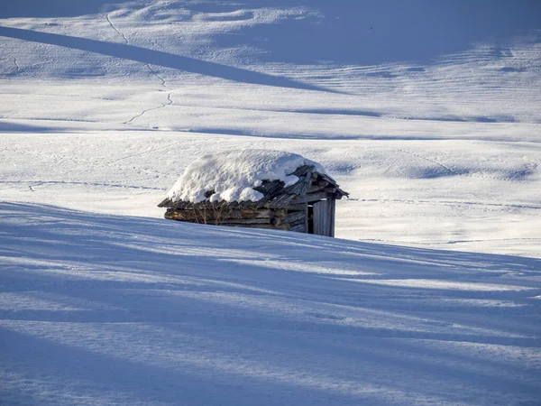 Dolomites Snow Panorama Wooden Hut Val Badia Armentara Hill — Stockfoto