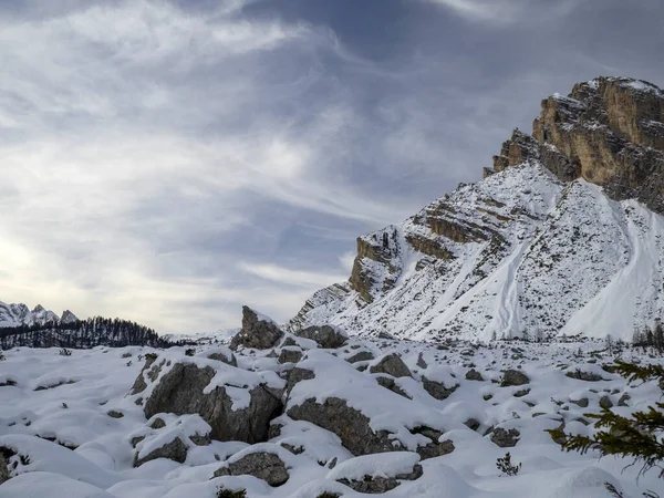 Fanes Berg Dolomiter Vintern Panorama Snö Landskap — Stockfoto