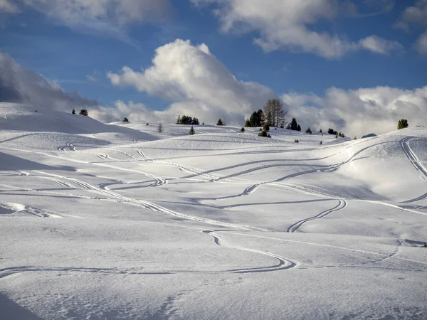 Dolomites Snow Panorama Wooden Hut Val Badia Armentarola Hill — Foto Stock